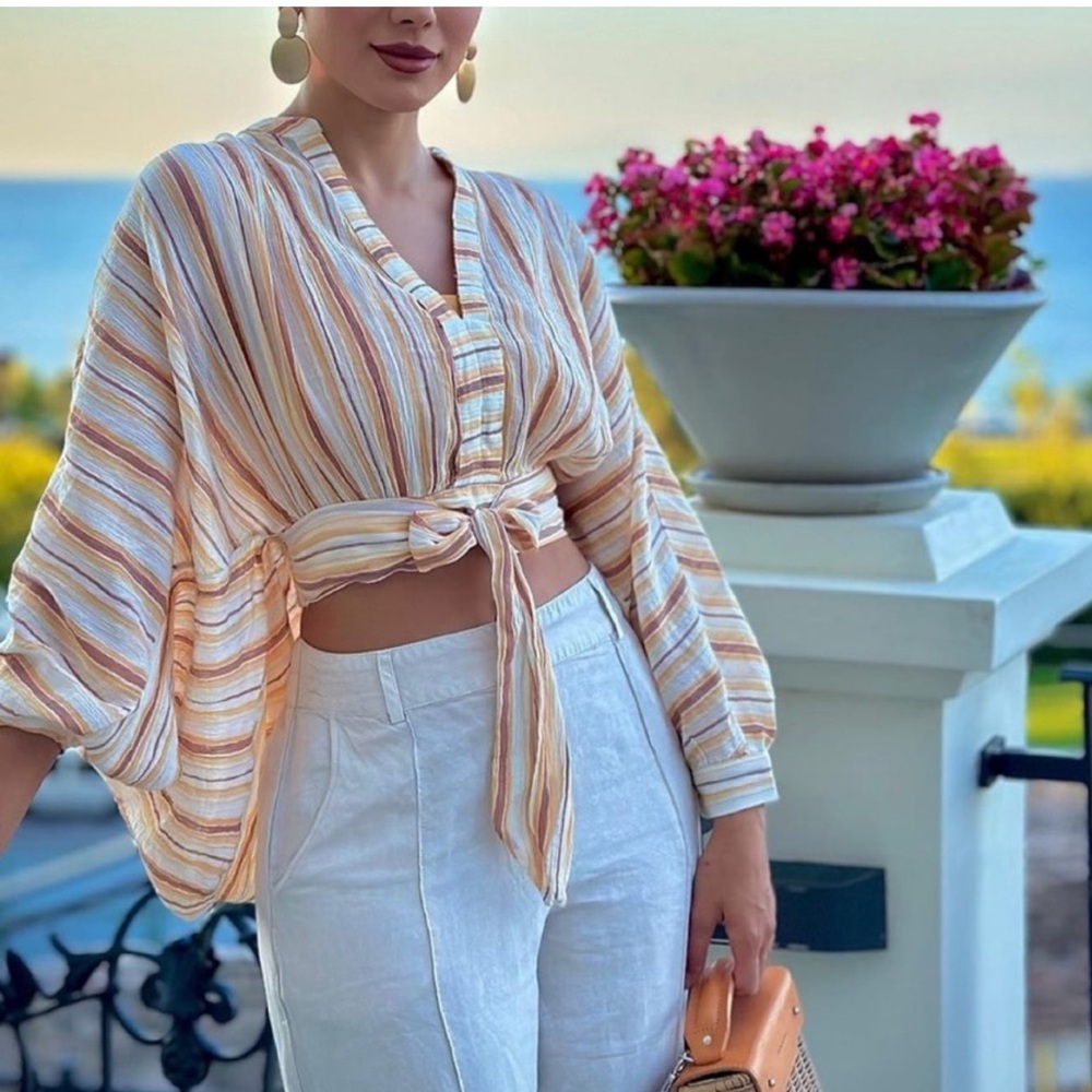 Anthropologie 💛 Balloon Sleeve Cropped Striped Tie Blouse 💛 NWT